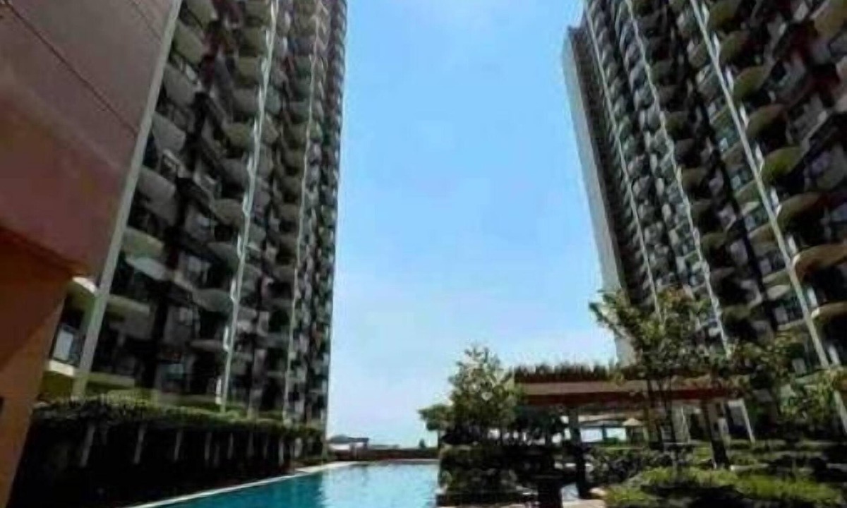 Paco Condo | Condo @ Radiance Manila Bay, Near US Embassy,Mall of Asia, PICC, Luneta Park