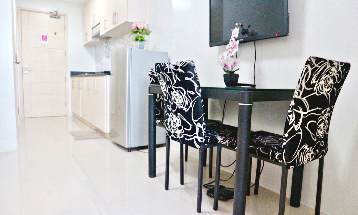 Barangay 76 Condo | CondoDeal at Sea Residences