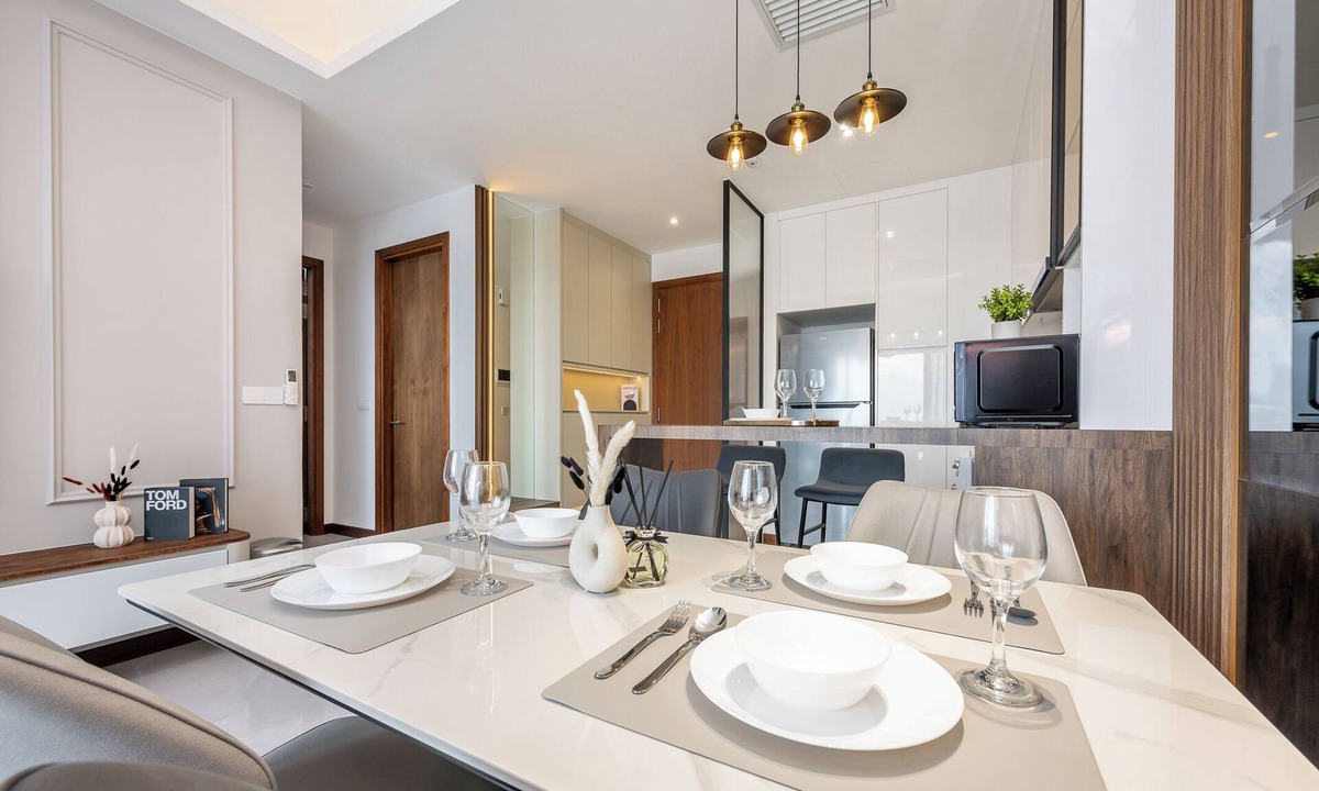 Imbi Condo | #Core Residence TRX 2BR #4Pax #2Gbps Wifi #Netflix #Hotel Feel #Bukit Bintang