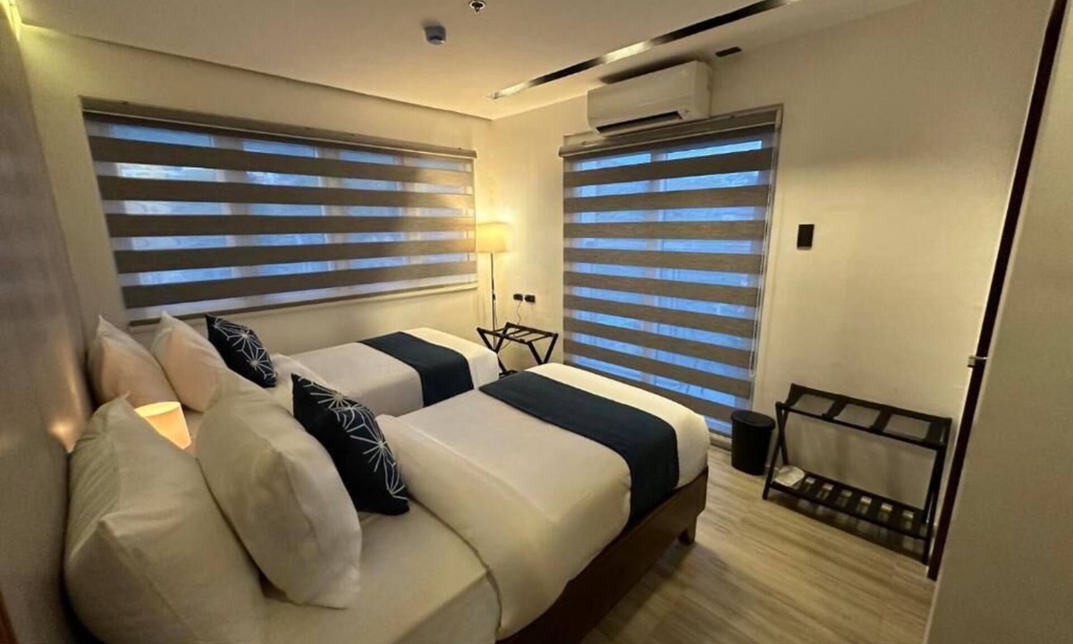 Coron Town Proper Hotel | Coron 180 Hotel