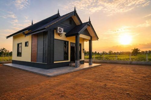 Kampung Kubang Tangga House | Cottage d'Sawah Homestay