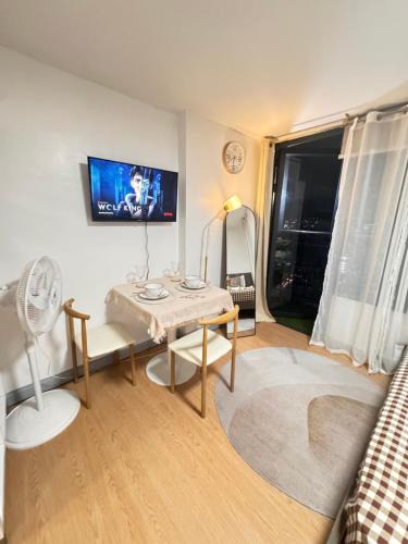 Ortigas Center Apartment | Coziey Inn