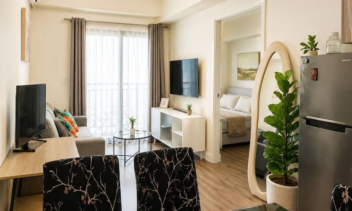 Mabolo Condo | Cozy 1BR Condo Near IT and Ayala can accommodate up to 6 pax by Benj's Place