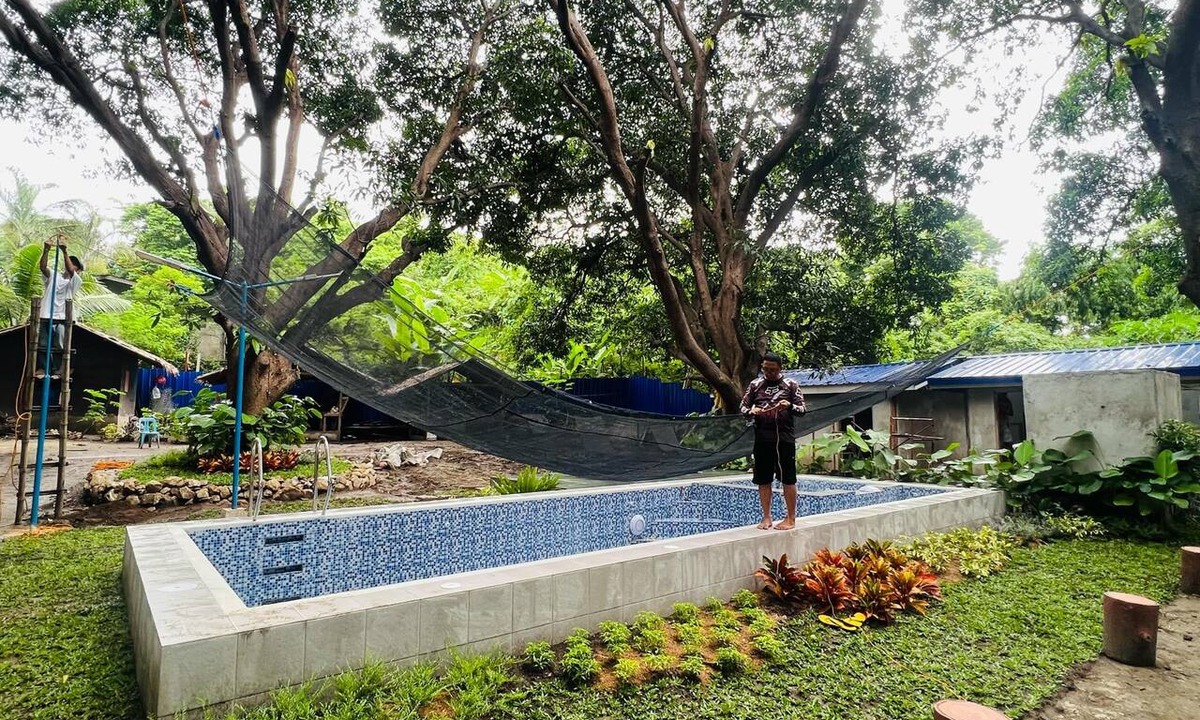 Calatagan House | Cozy 3-bedroom Private Tropical bungalow in fantastic Calatagan with AC