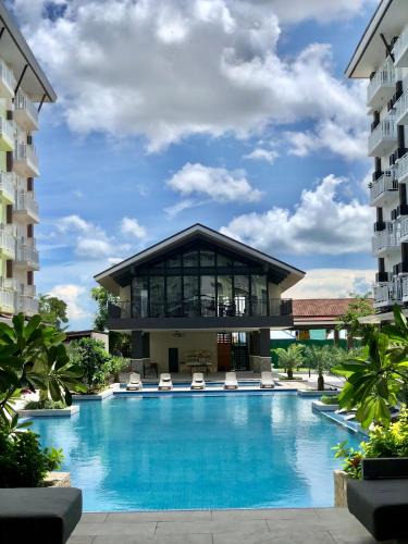 Mactan Export Processing Zone Apartment | Cozy and Sunny Apartment near to Mactan Cebu International Airport - Amani Grand Resort & Residences