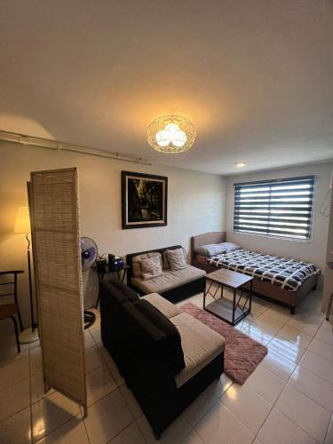 Balibago Apartment | Cozy Boo Staycation near Enchanted kingdom by Dynel