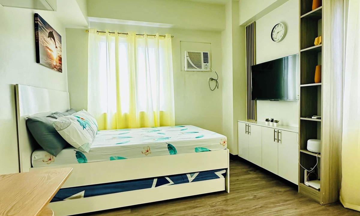 Guadalupe Condo | Cozy condo in Cebu City with gym, pool and WIFI
