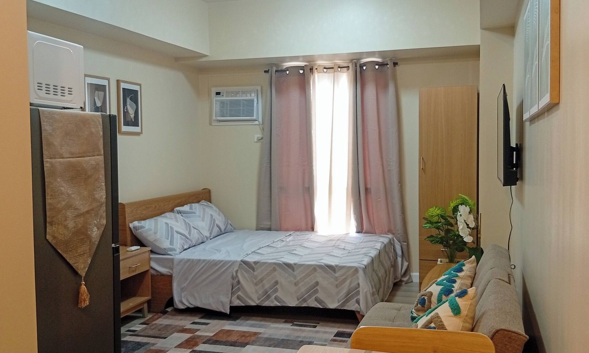 Lahug Condo | Cozy & Convenient | Cebu IT Park Stay