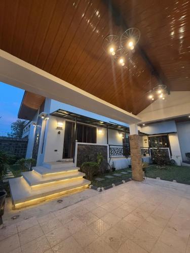 Bacolod Villa | Cozy Home in Bacolod City near Airport & the Ruins