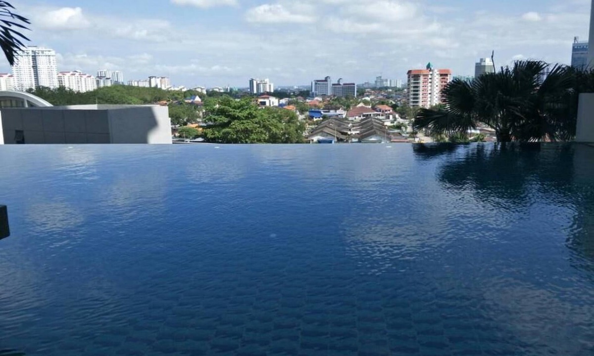 Taman Abad Apartment | Cozy House for friends or Family (Free WiFi)