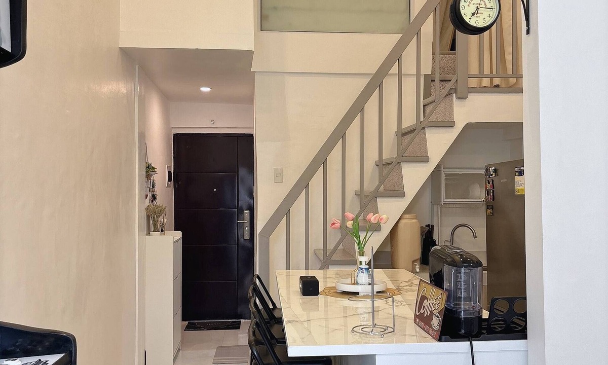 Tanza Condo | Cozy Loft Condo in Tanza With Arcade