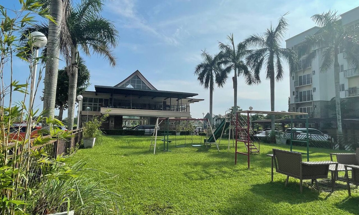 Bacolod Condo | Cozy, Spacious one-bedroom Condo with relaxing porch in a peaceful Bacolod.
