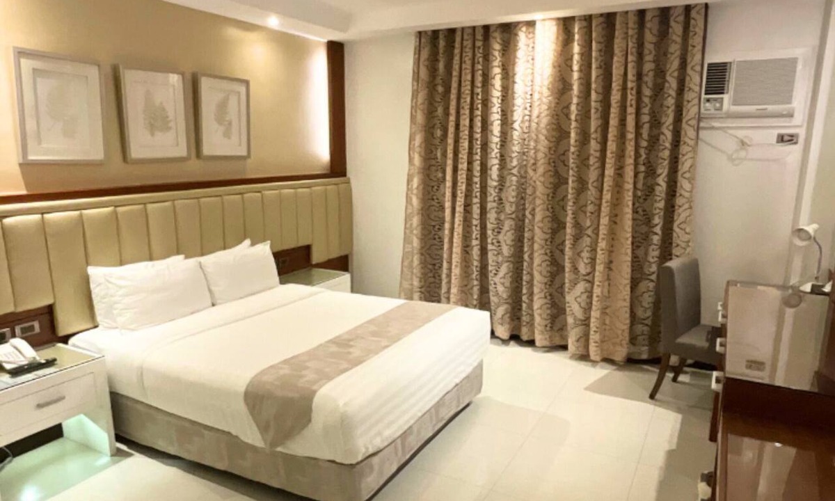 Balanga Hotel | Crown Royale Hotel