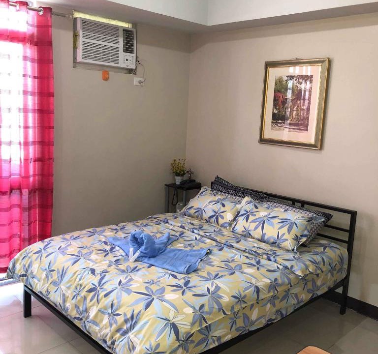 Socorro Apartment | Cubao ManhattanHeights Unit14k Tower D, Studio