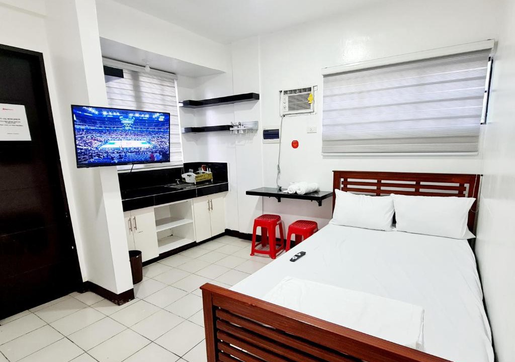 Dasmarinas Hotel | Dasma Lofts Hotel near Dela Salle Dasma