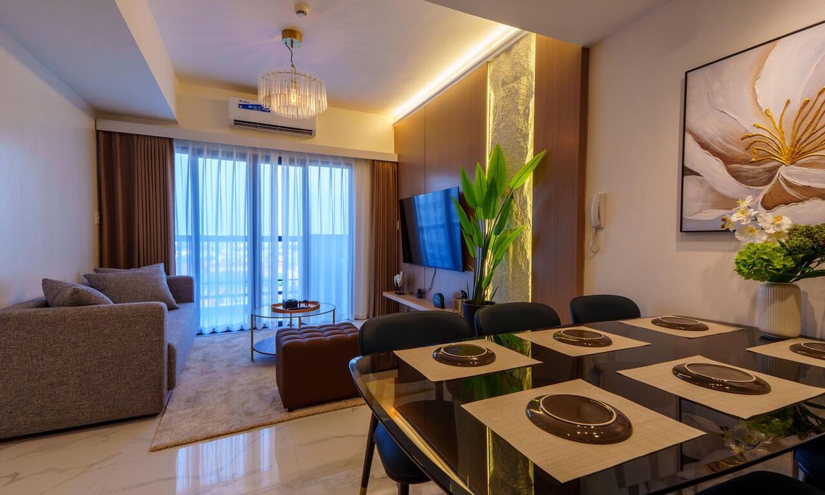 Tambo Apartment | Deluxe 3BDR Suite @SunnyPlace Residences near Entertainment City, PITX, NAIA