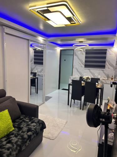 Cabanatuan House | DG Luxe Suites - Cabanatuan
