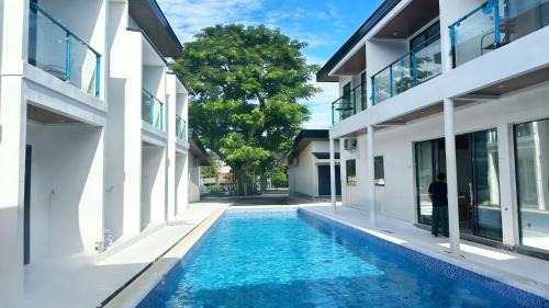 Looc Hotel | Diver's home resort