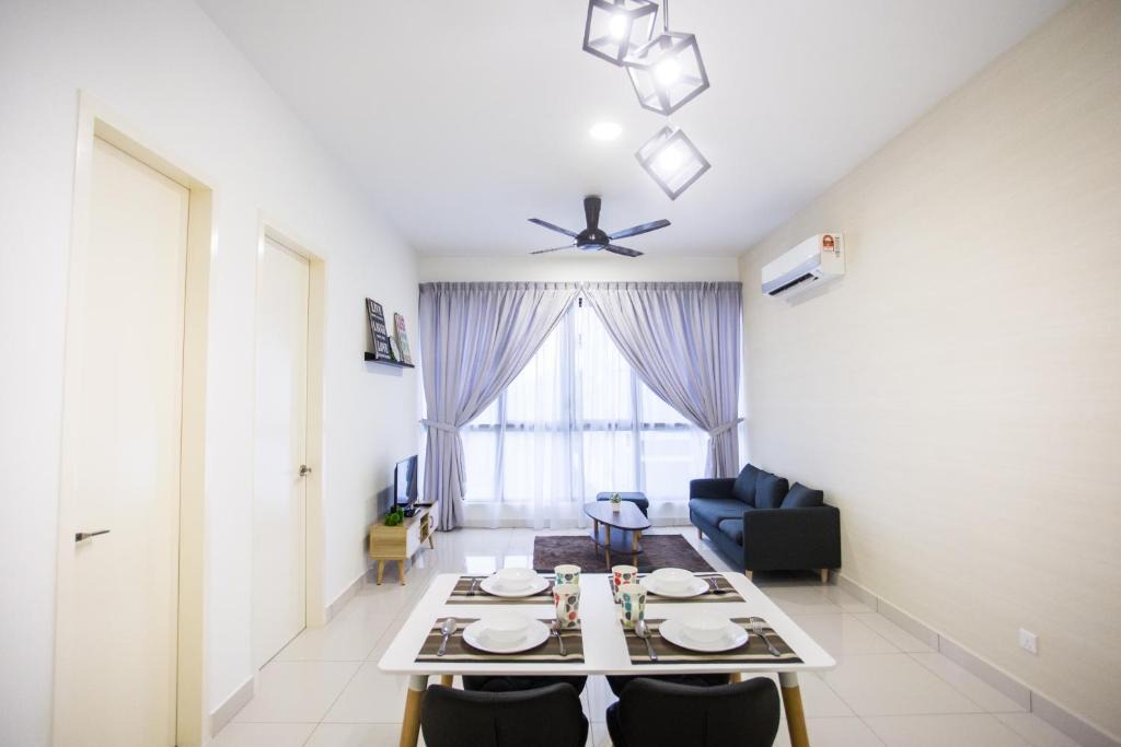 Gelang Patah Apartment | Educity @ Econest