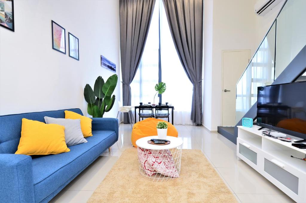 Taman Mutiara Apartment | Eko Cheras Cozy Suite