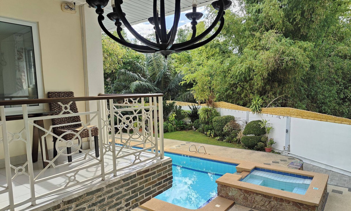Baclayon Hotel | Elicon Suites Resort Bohol near City Center