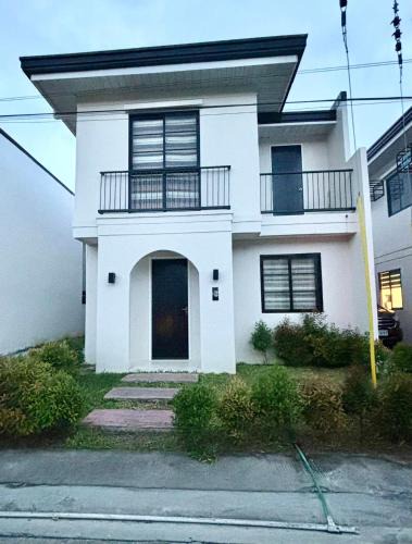San Pablo House | ELISA'S 3 Bedroom with pool