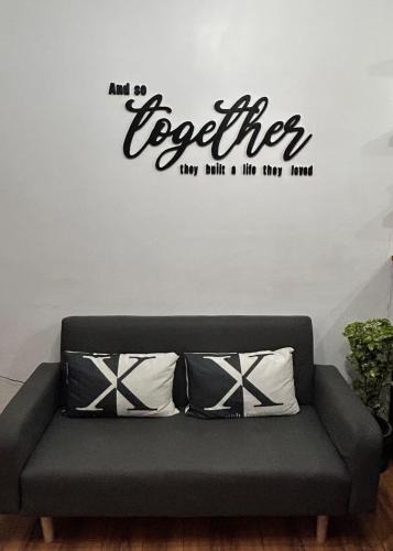 Dasmarinas Apartment | Ellie's Tiny House - Cozy Getaway with Kitchen & Pool Access near SM Dasmariñas