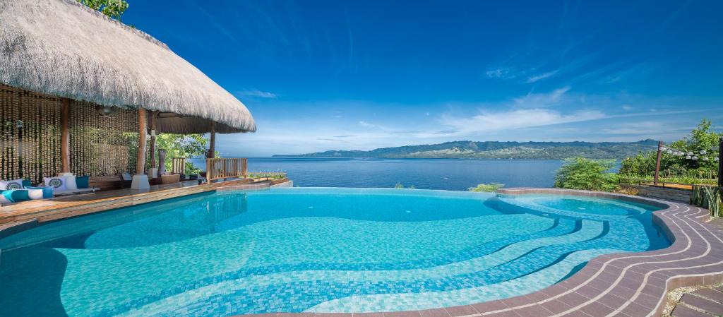 Guindulman Villa | Exclusive Private Villa in Bohol island, Philippines