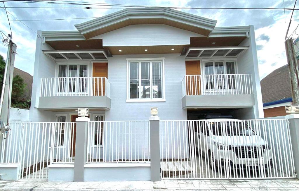 Santa Rosa House | Family Friendly Cozy Village Stay Sta Rosa Belair