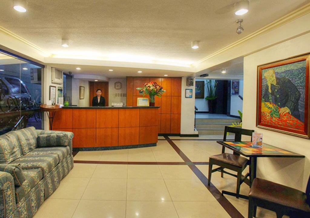 Santa Cruz Hotel | Fersal Hotel - Manila