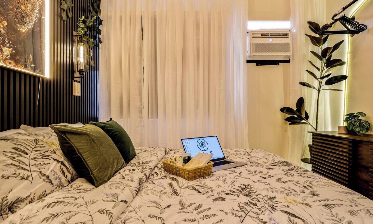 Lahug Condo | Forest-Themed Cozy Studio Near IT Park Cebu