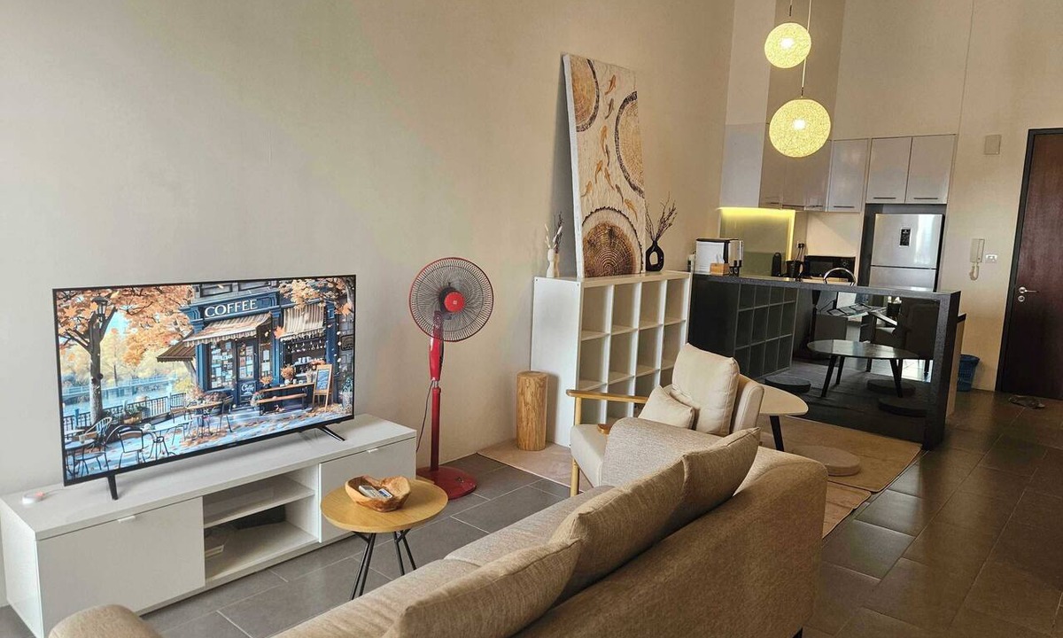 Brickfields Apartment | Four Season Suite EST Bangsar, Dazzling Patio with Wide City view, Family 6 pax