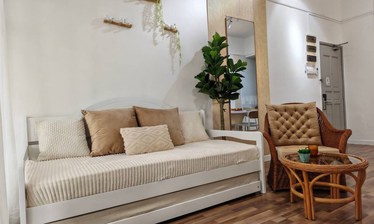 Taman Melaka Raya Apartment | Four Seasons Getaway Home