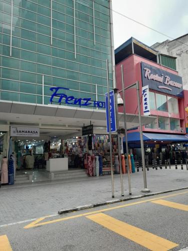 Medan Tuanku Hotel | Frenz Hotel Kuala Lumpur