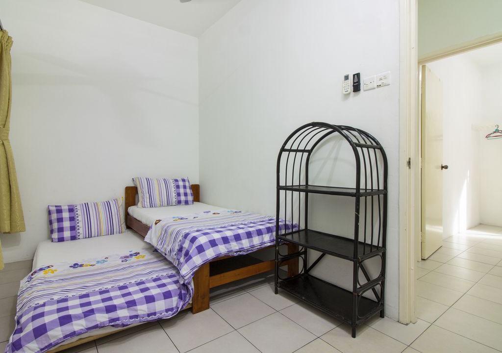Bandar Sri Permaisuri Apartment | Friendly Guest Home (Near LRT&Commuter)