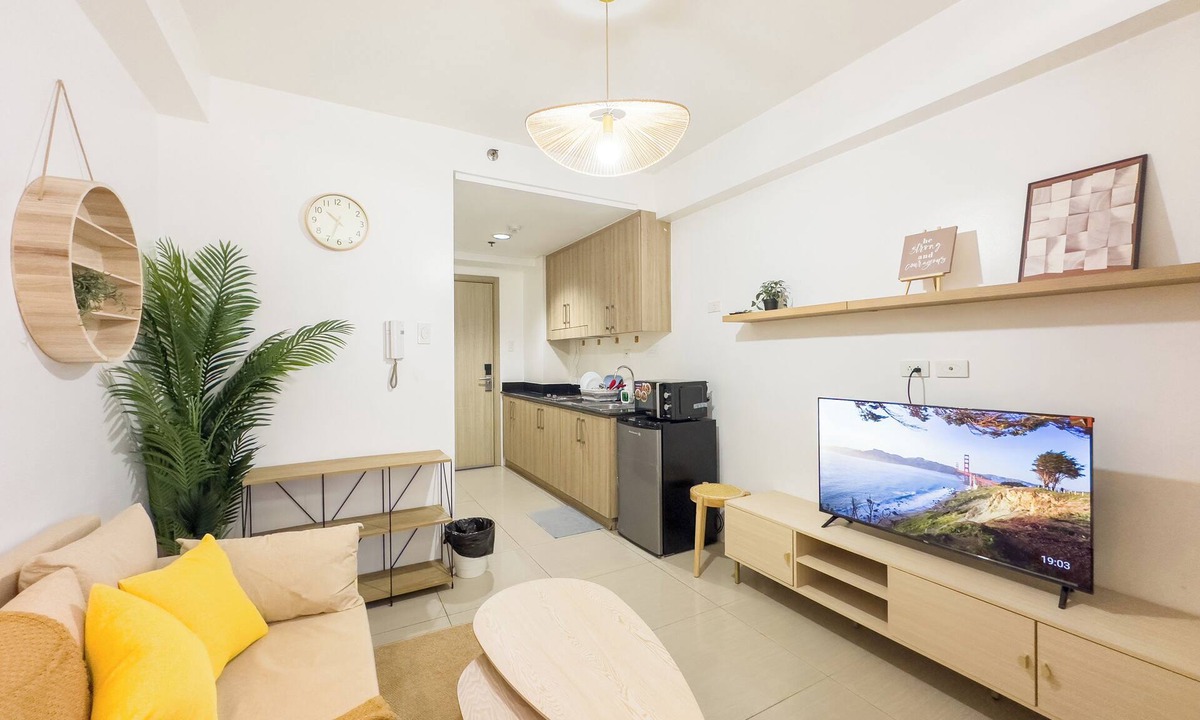 Barangay 76 Condo | GemstoneBR in SMDC Shore Residences