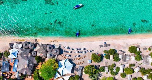 Cabo Rojo Resort | Glamping EcoLodge Cueva De Las Aguilas