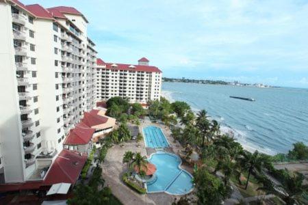 Taman Tanjung Apartment | Glory Beach Resort
