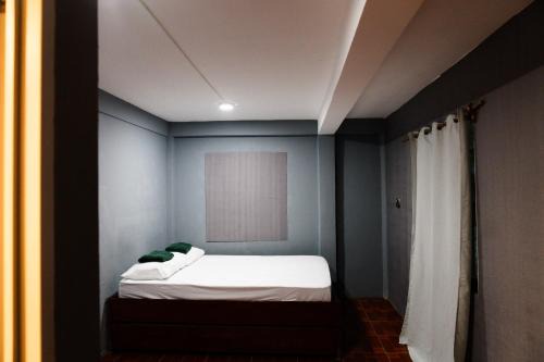 Catangnan Hostel | GoodJao Hostel Sunrise Private Room