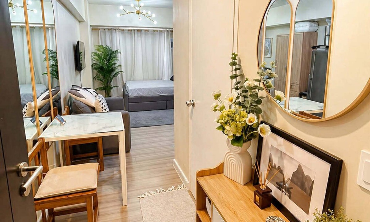 Lahug Apartment | Gorgeous studio apartment with AC in vibrant Cebu City