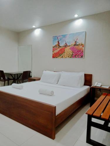 Barangay Poblacion Hotel | Grace & RB Hotel