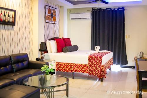 Balibago House | Grand Central Hotel