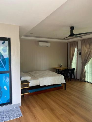 Muar District House | Grand Kampung Ayer Hitam