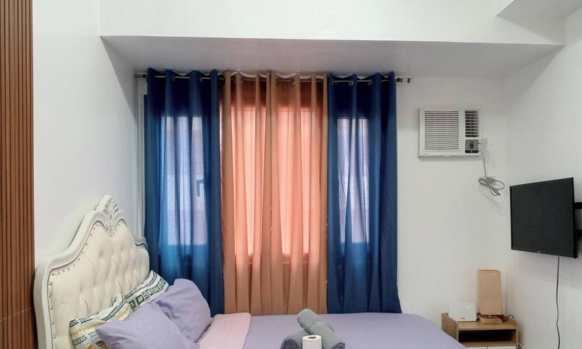 Ermita Condo | Grand Riviera Suites – Manila Bay Stay