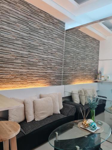 Santo Cristo Apartment | Grass Residences by Reese T13310BA