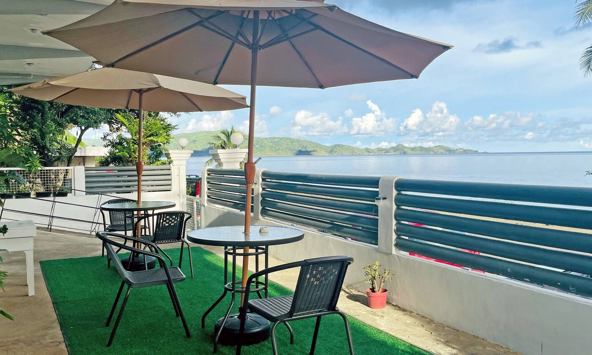Virac Hotel | Happy Island Inn