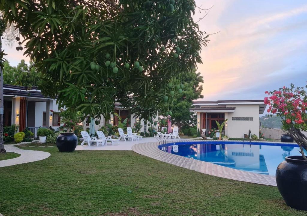 Tabogon Villa | Henne