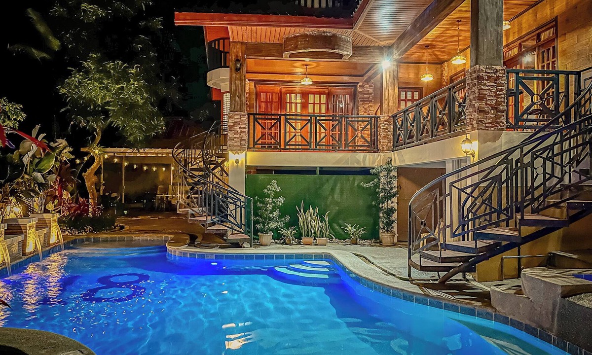 Cuenca Villa | Heritage Filipino Villa with swimming pool at TJM Resort - The Main House