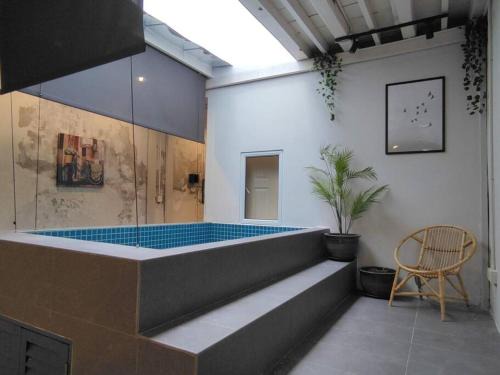 Historic George Town House | Heritage House 4BR with Dipping Pool, Central Location Near Street Art 45