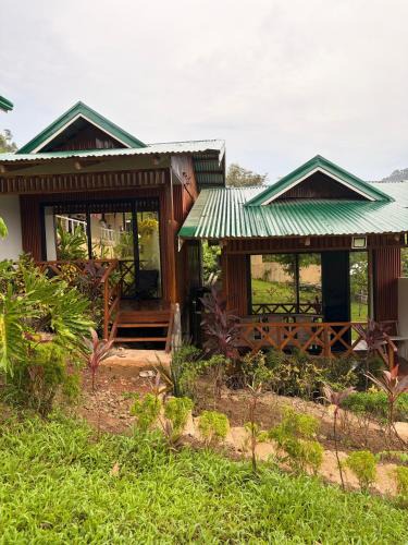 El Nido House | Hestia Place